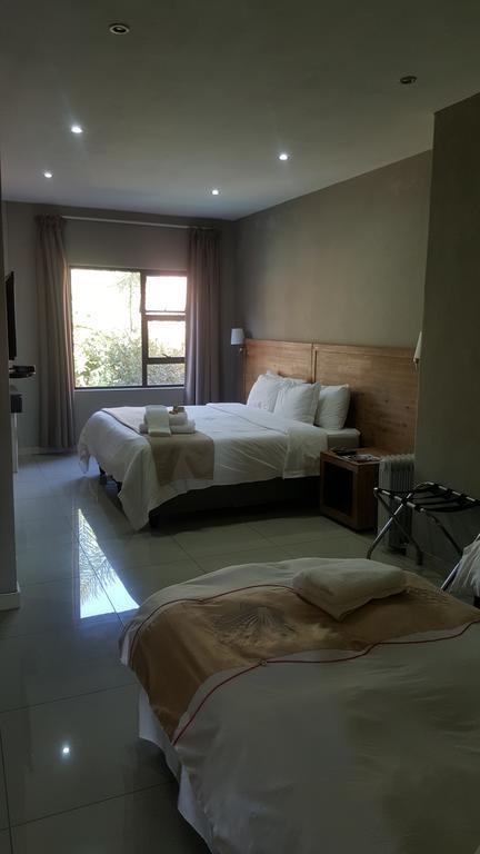 Fa'Trez Guest House & Spa Pretoria Bagian luar foto