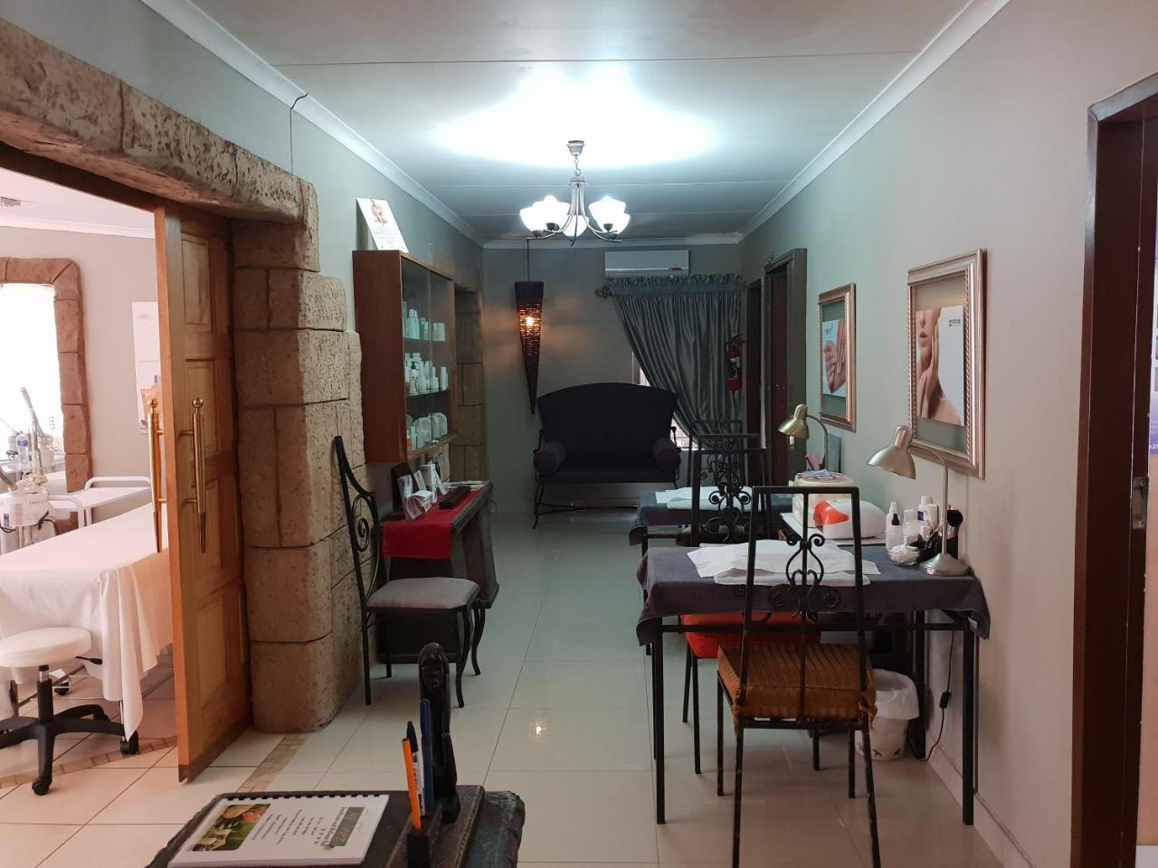 Fa'Trez Guest House & Spa Pretoria Bagian luar foto